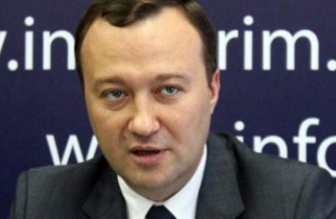 Гурин отметил, что подаст в отставку лишь после реформирования ведомства.