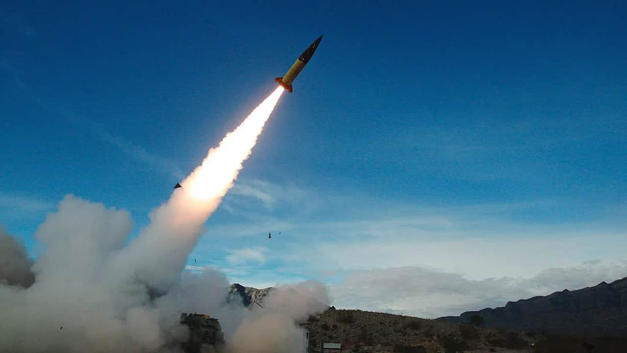 WSJ: США предоставят Киеву разведданные для ударов вглубь РФ.