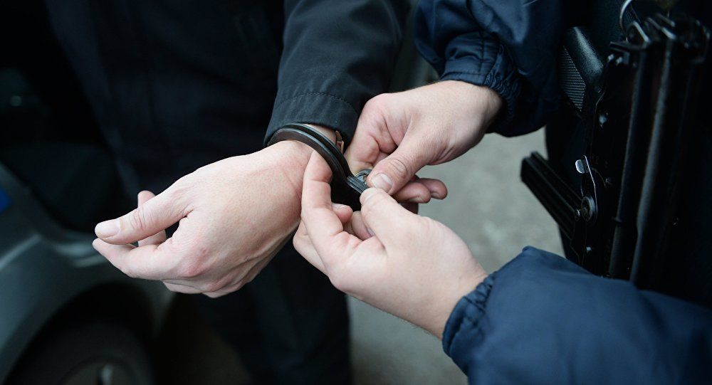 Двух патрульных поместили под арест по делу о пассивной коррупции.