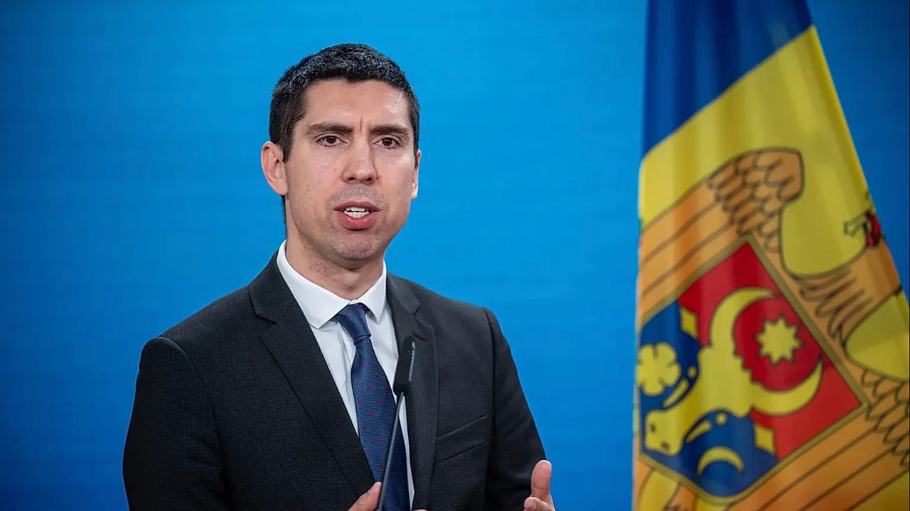 Попшой об избитом украинце на Днестре: Без вторжения России этого бы не произошло.
