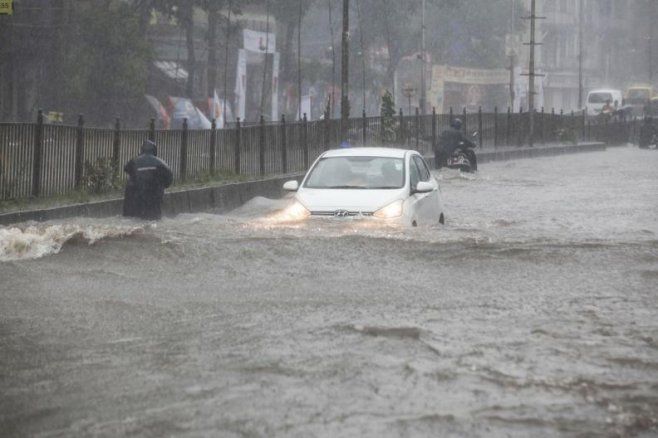 Ciclonului Ockhi din India: Peste 14 morţi şi numeroşi dispăruţi