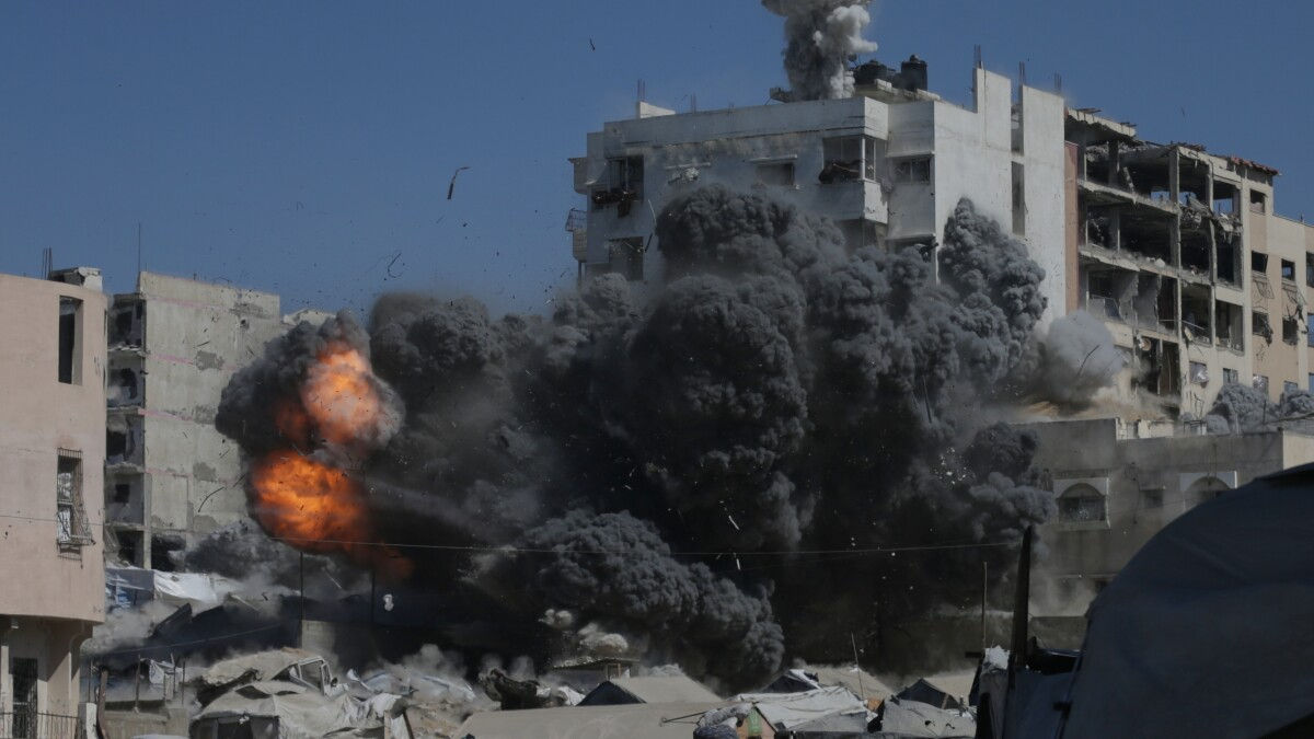Armata Israelului a efectuat 37 de lovituri asupra orașului Gaza în 20 de minute.