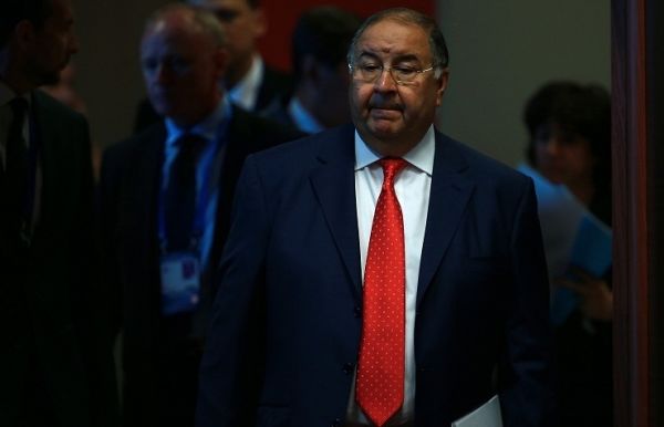 Alisher Usmanov a anunțat, că-l va da în judecată pe opozantul Kremlinului, Alexei Navalnîi. 
