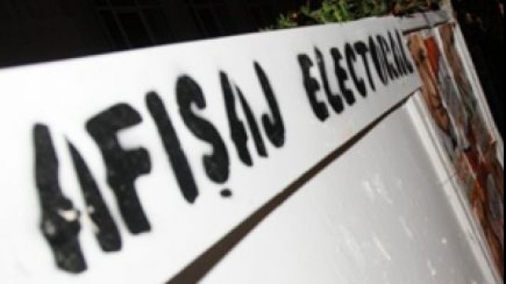 Deranjaţi de afişaj. Oamenii cred că afişele electorale, inestetice