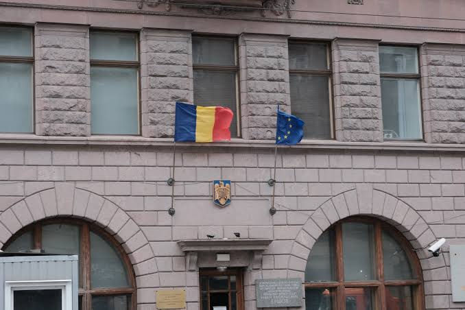 Россия закрывает консульство Румынии в Санкт-Петербурге.