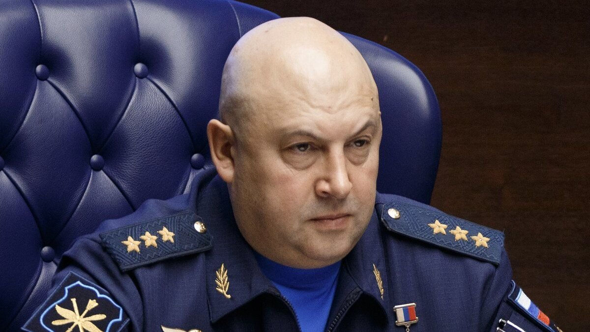 WSJ: Генерал Суровикин находится под стражей в связи с мятежом Пригожина.