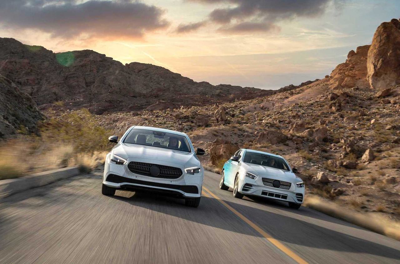 Mercedes-Benz рассказал об обновленном E-Class.
