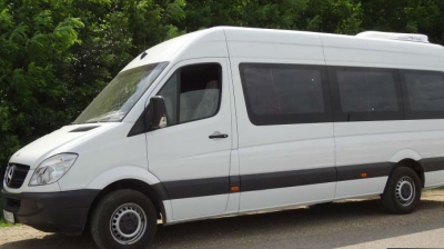 Transportatorii şi-au sistat activitatea în semn de protest faţă de refuzul de a majora tarifele.