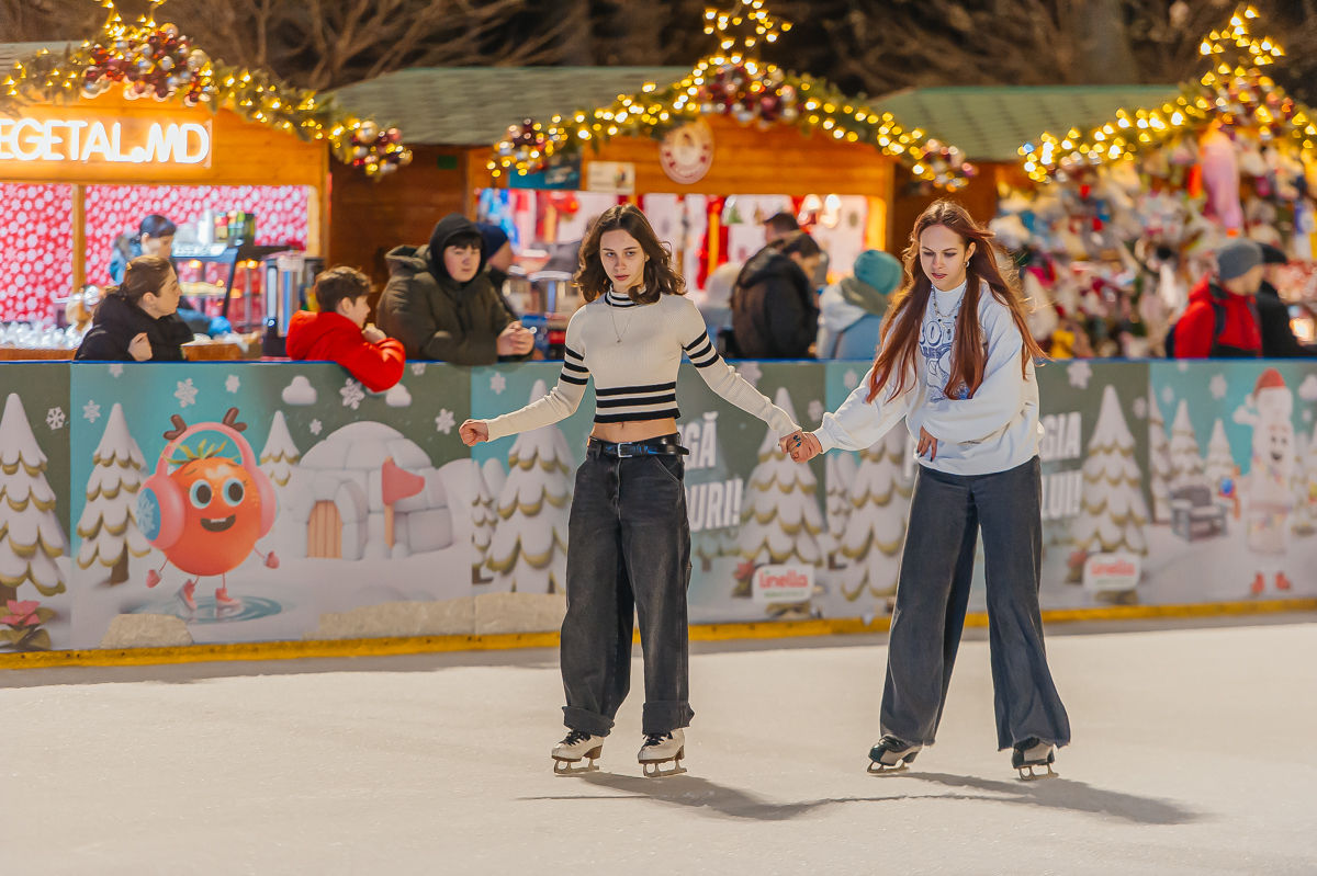 Patinoarele din Capitală devin principala atracție în perioada vacanței de iarnă.