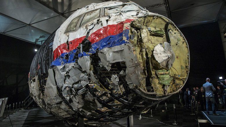 Прокуратура Нидерландов запросила пожизненные сроки обвиняемым по делу МН17.