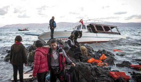 Sute de imigranţi, dispăruţi în Marea Mediterană după un naufragiu în largul coastelor Egiptului. Foto: mediafax.ro