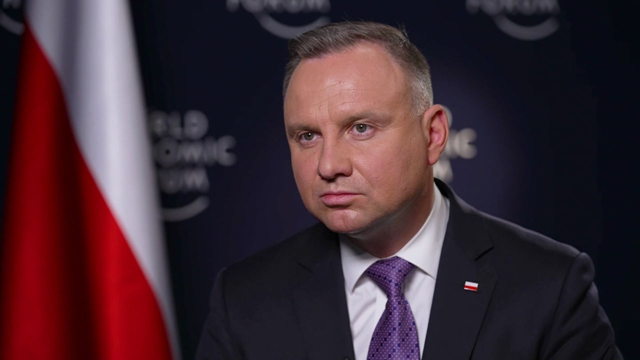 Дуда: Я готов к железному занавесу до неба, лишь бы РФ держалась подальше.