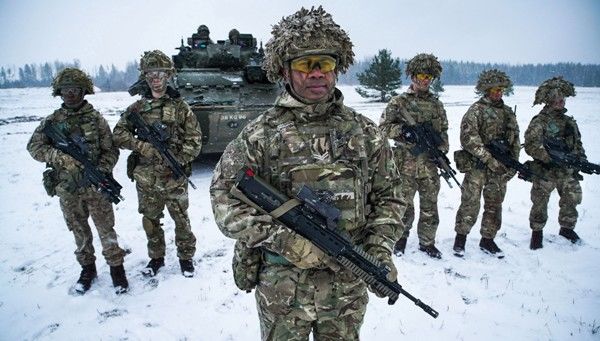 НАТО повысил боевую готовность сил быстрого реагирования из-за угрозы России.
