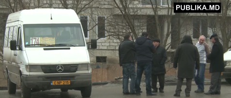 а транспортных фирмах должны работать инспекторы по наркоконтролю.