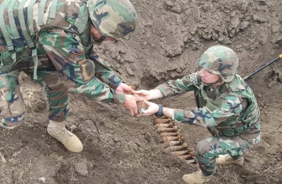 Саперы обезвредили в октябре 95 взрывоопасных предметов и 1500 патронов.