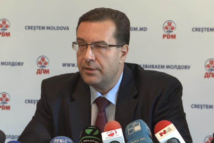 Anterior, liderul PL declara că blocajul din cadrul negocierilor e pe seama democraților.