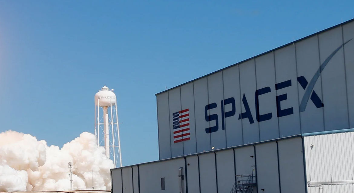 SpaceX хочет объявить тендер с рекордной оценкой в $​​210 млрд.