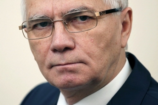 Мухаметшин добавил, что не знает, сколько продлятся ограничительные меры.