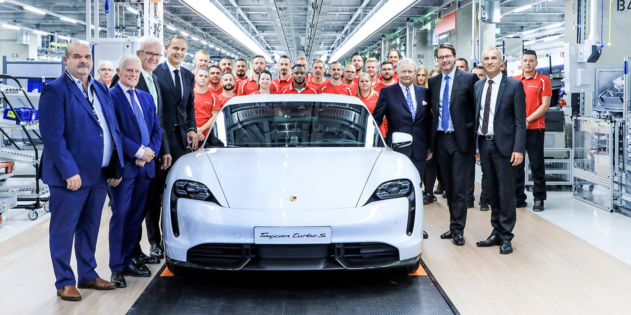 Porsche закрывает заводы в Европе из-за отсутствия запчастей.