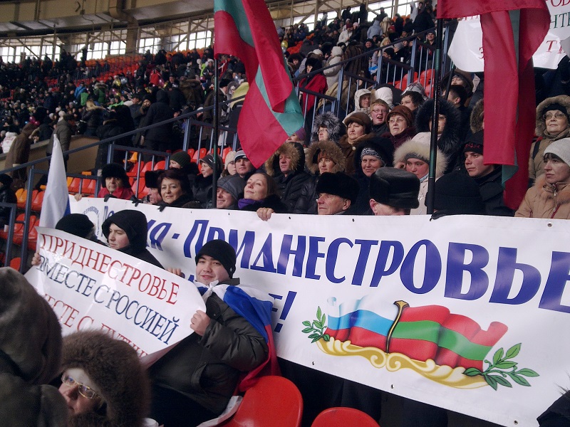 Даже если Фюле приедет и раздаст приднестровцам по 1000 евро, их это не убедит изменить курс на евроинтеграцию.