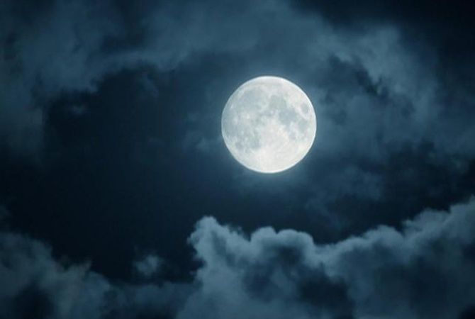 Новую теорию «земного» происхождения Луны выдвинули японские ученые.