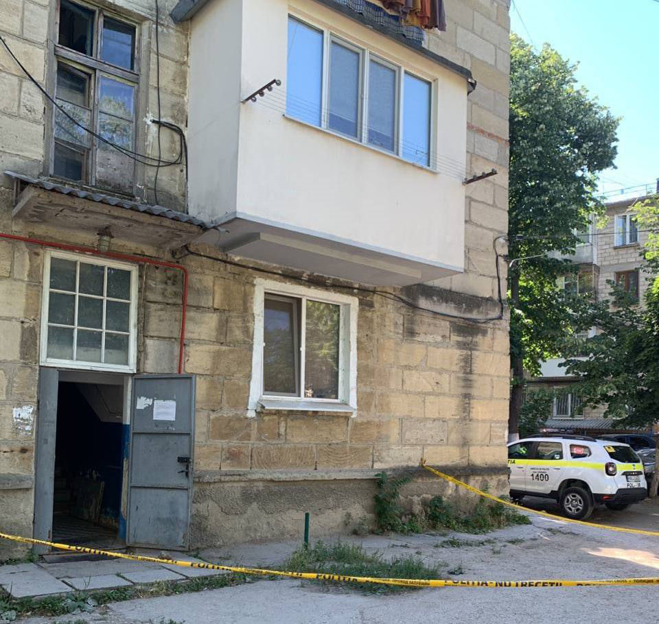 В квартире на Ботанике взорвался снаряд, мужчина погиб.
