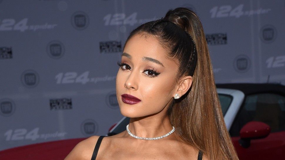 Напомним, что Ариана Гранде была признана женщиной года по версии Billboard.