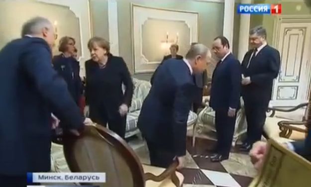 Лукашенко не дал сесть Путину - школьная шутка на саммите.