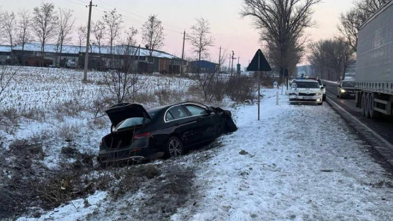 Accidentul mortal de pe traseul R-3: Șoferul Mercedesului a fost reținut.