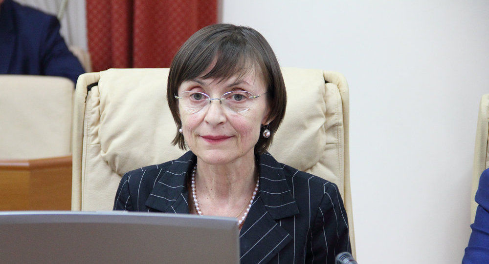 În şcolile din ţară se strâng ilegal bani pentru manuale, alimentaţia copiilor, dar şi pentru ore de meditaţie. Foto: media-azi.md