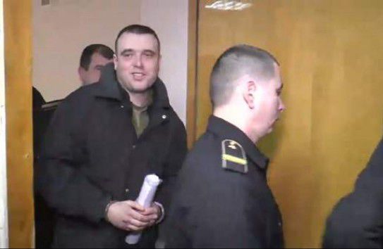 Жену Амерберга грозятся наказать за желание увидеть мужа.
