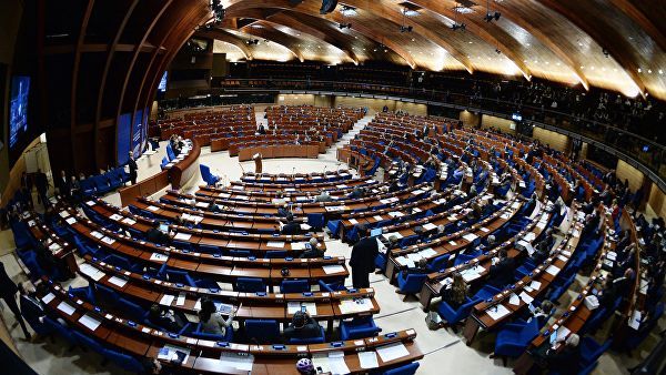 Украина готова покинуть ПАСЕ в случае возвращения России.