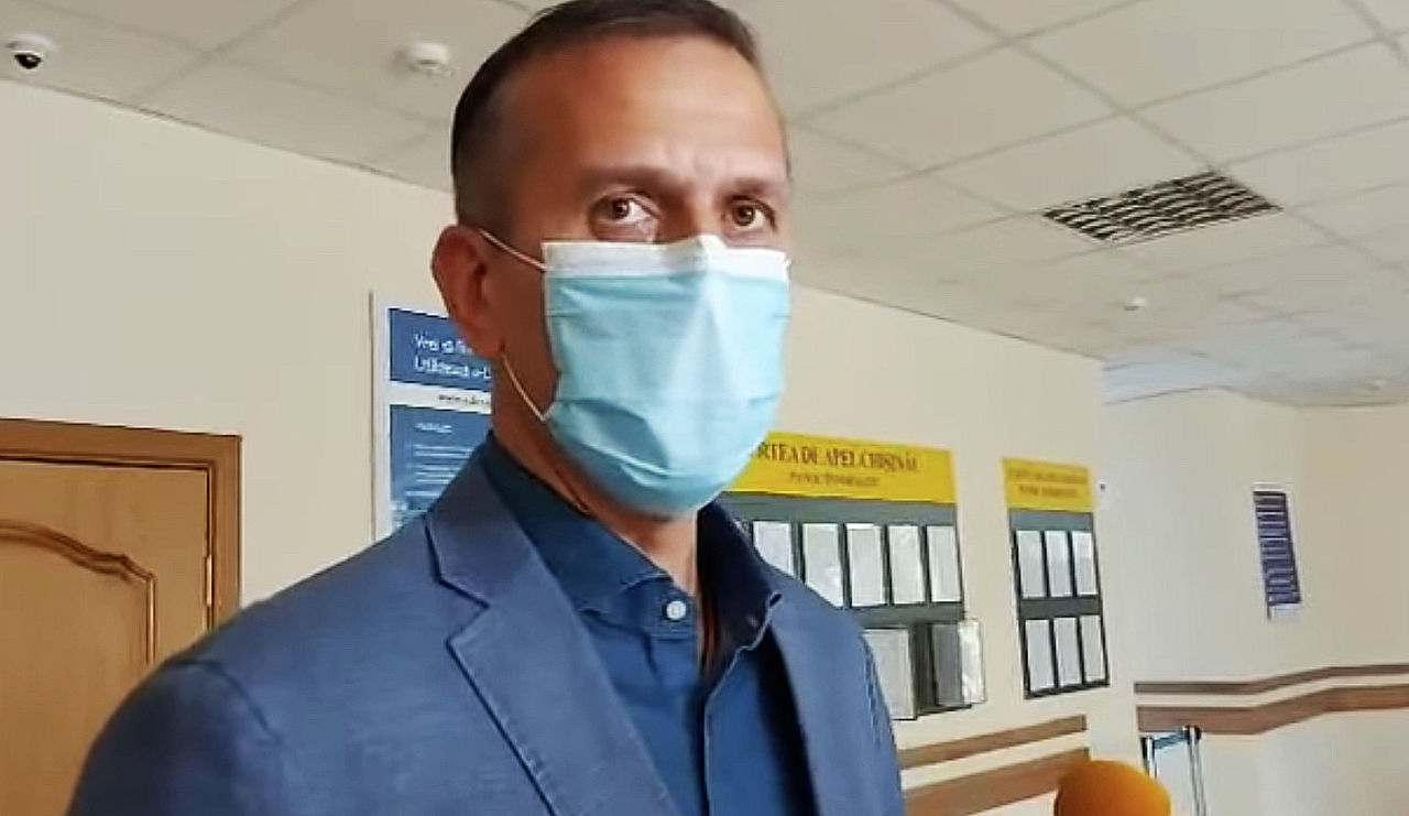 Пынзарь заявил, что похудел в изоляторе на 15 килограмм.