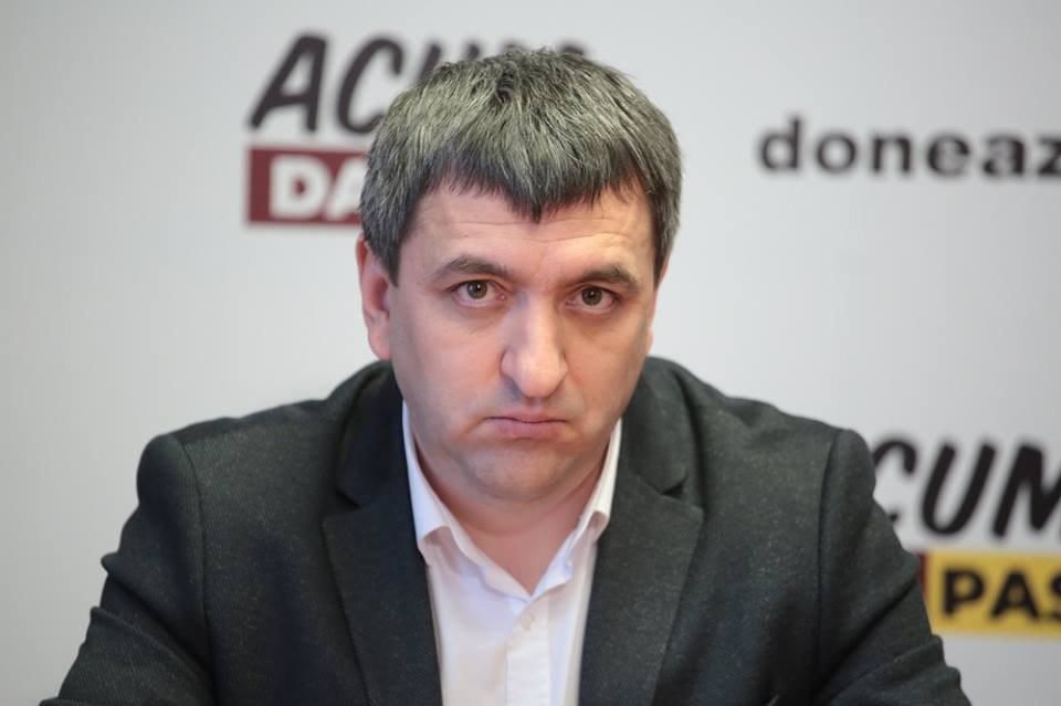 Депутат Лилиан Карп, кандидат от Блока ACUM по округу №21, Криулень.