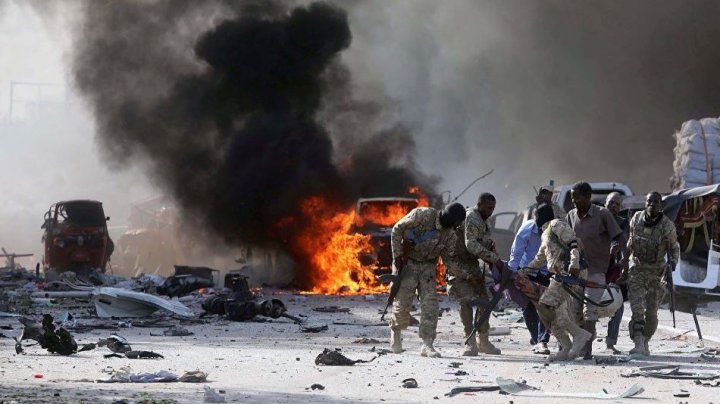 Somalia: O maşină plină cu explozibil a intrat într-un hotel