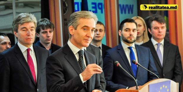 Octavian Țîcu a declarat că a decis să adere la Partidul lui Iurie Leancă pentru că este susținut de factorii de decizie de la Bruxelles. Foto: realitatea.md