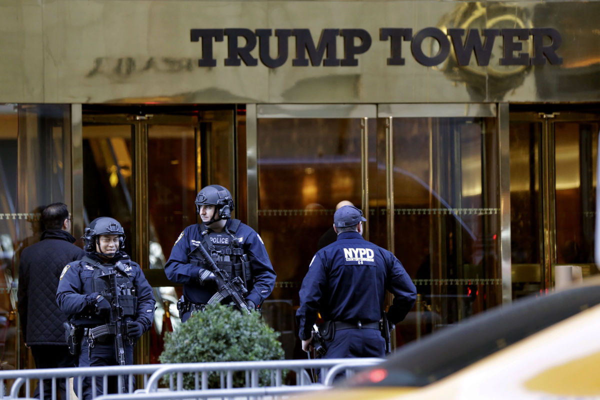 О'Нил выразил мнение, что Trump Tower «является целью тех, кто хочет совершить теракты против США». 