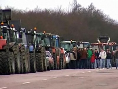 Сельскохозяйственные ассоциации возмущены тем, что руководство РМ не выполняет обещаний и намерены выйти на акции протеста. Фото: ves.lv