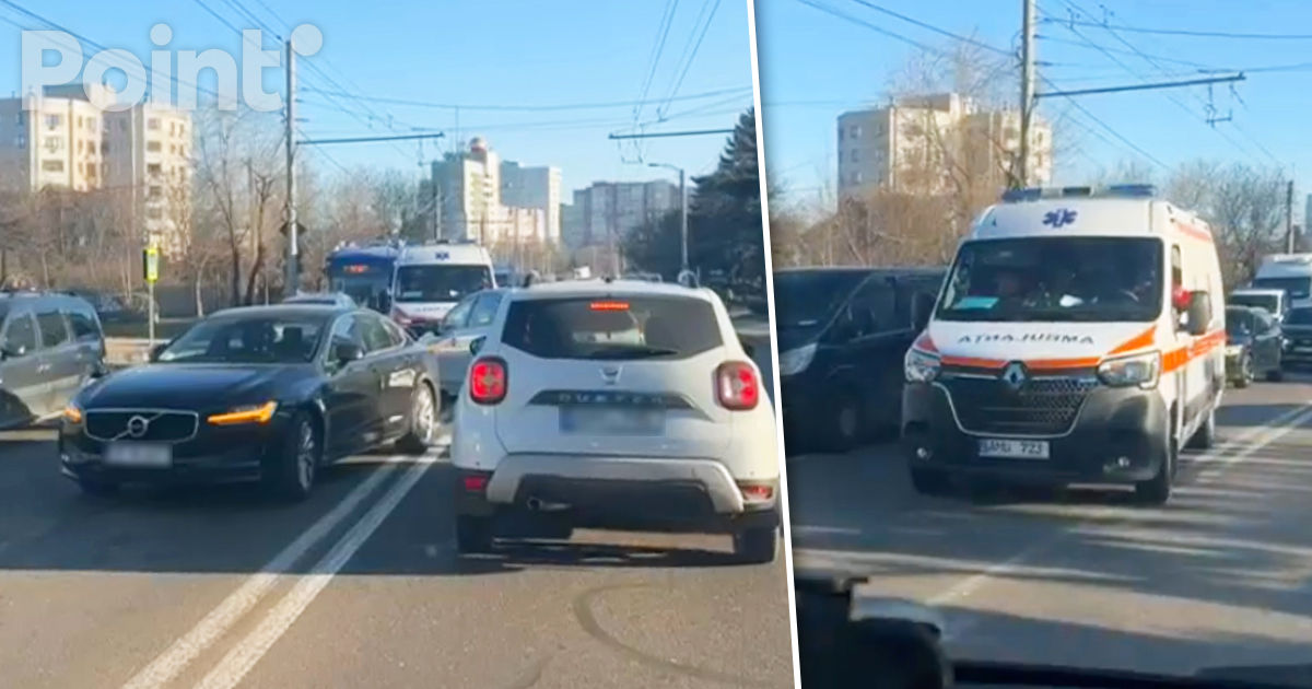 Accident în Capitală: O ambulanță și un Volvo s-au tamponat.