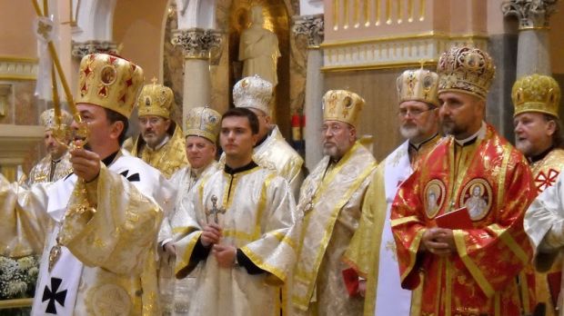 Creştinii ortodocşi de stil vechi îl cinstesc astăzi pe Sfântul Vasile cel Mare