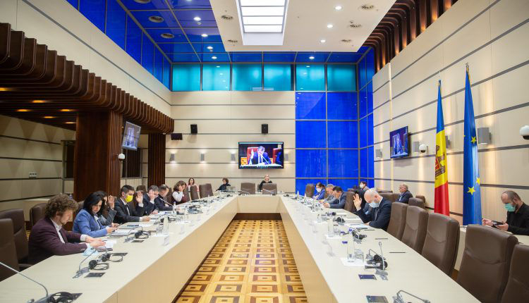 Завтра в парламенте рассмотрят поправки в госбюджет.
