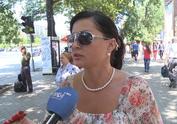 Din 28 aprilie, cetăţenii moldoveni cu paşapoarte biometrice au voie să călătorească liber în ţările UE.