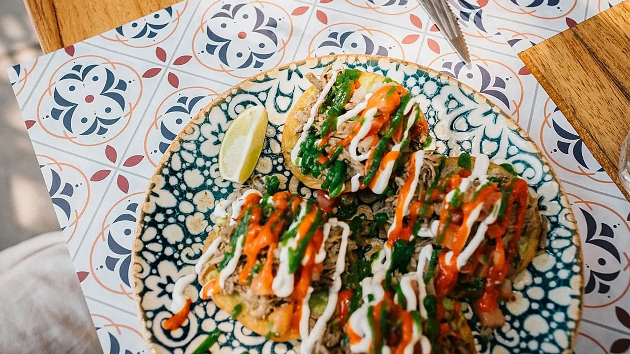 Creta, recunoscută drept una dintre cele mai bune destinații gastronomice ale anului 2026.