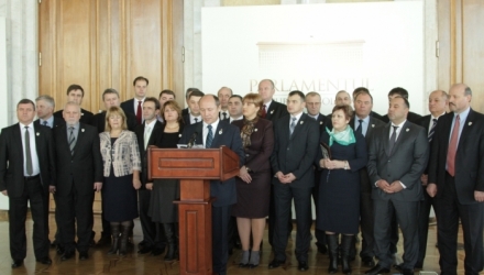 Liderul PD, Marian Lupu, și liderul PL, Mihai Ghimpu, lipsesc de la eveniment.