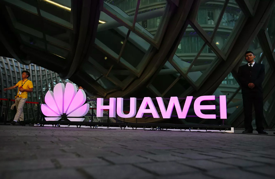 Корпорация Huawei в скором времени может покинуть рынок смартфонов.
