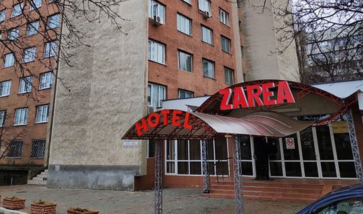 Гостиницу «Заря» продадут с молотка.