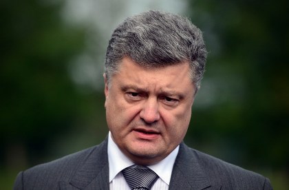 Украинский лидер признал, что «абсолютно не уверен» в том, что перемирие будет продолжительным.