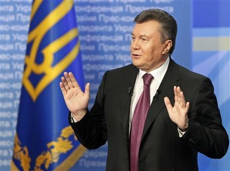 Kievul nu renunta la asocierea cu Uniunea Europeana, iar Victor Ianukovici va participa la Summitul Parteneriatului estic de la Vilnius.