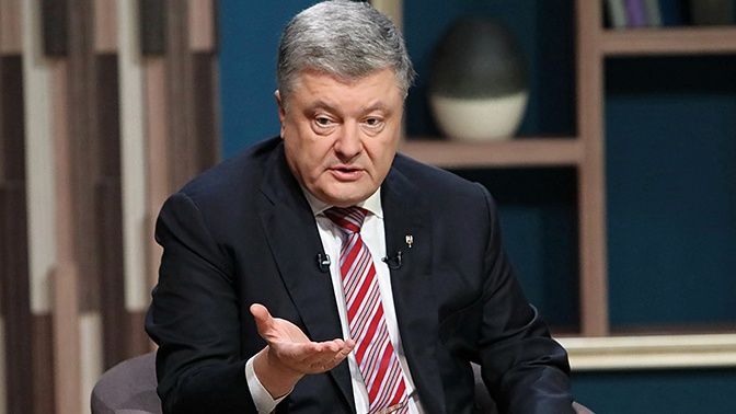 Порошенко уклонился от допроса на детекторе лжи.