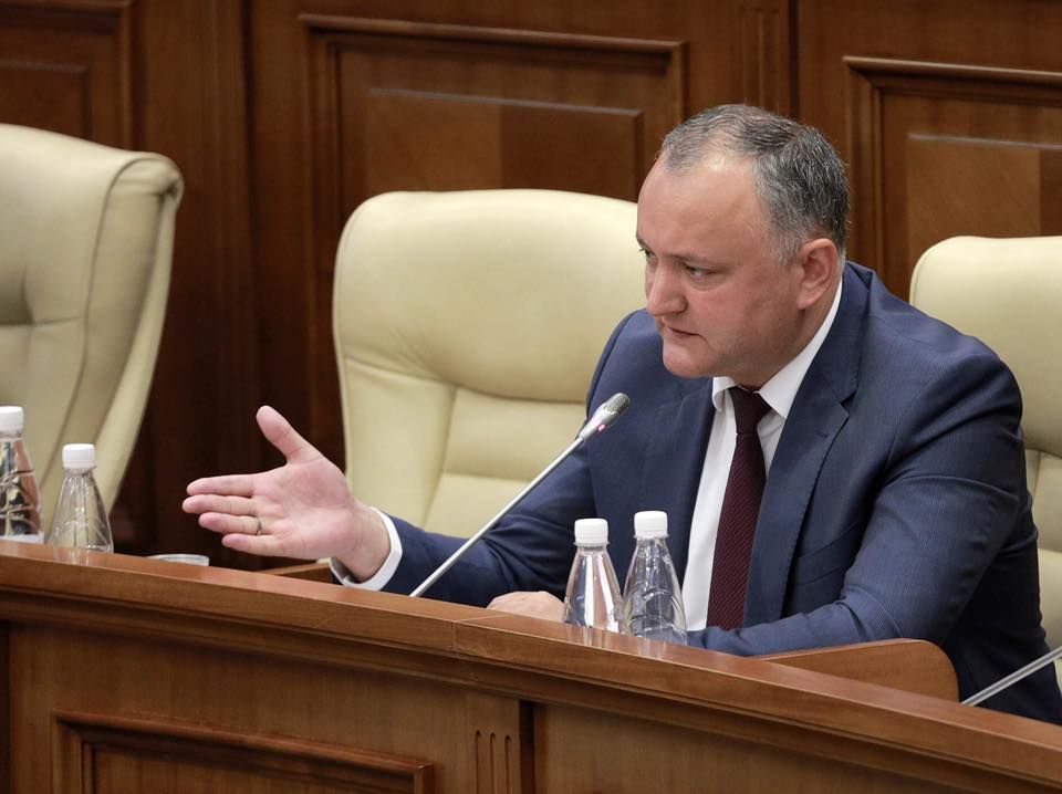 Președintele PSRM Igor Dodon a solicitat deschiderea a 159 secţii de votare în Rusia.